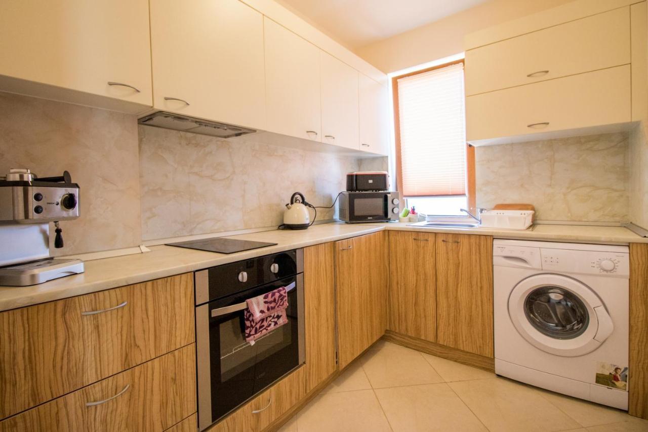 Penthouse At White Cliffs Appartement Byala  Buitenkant foto