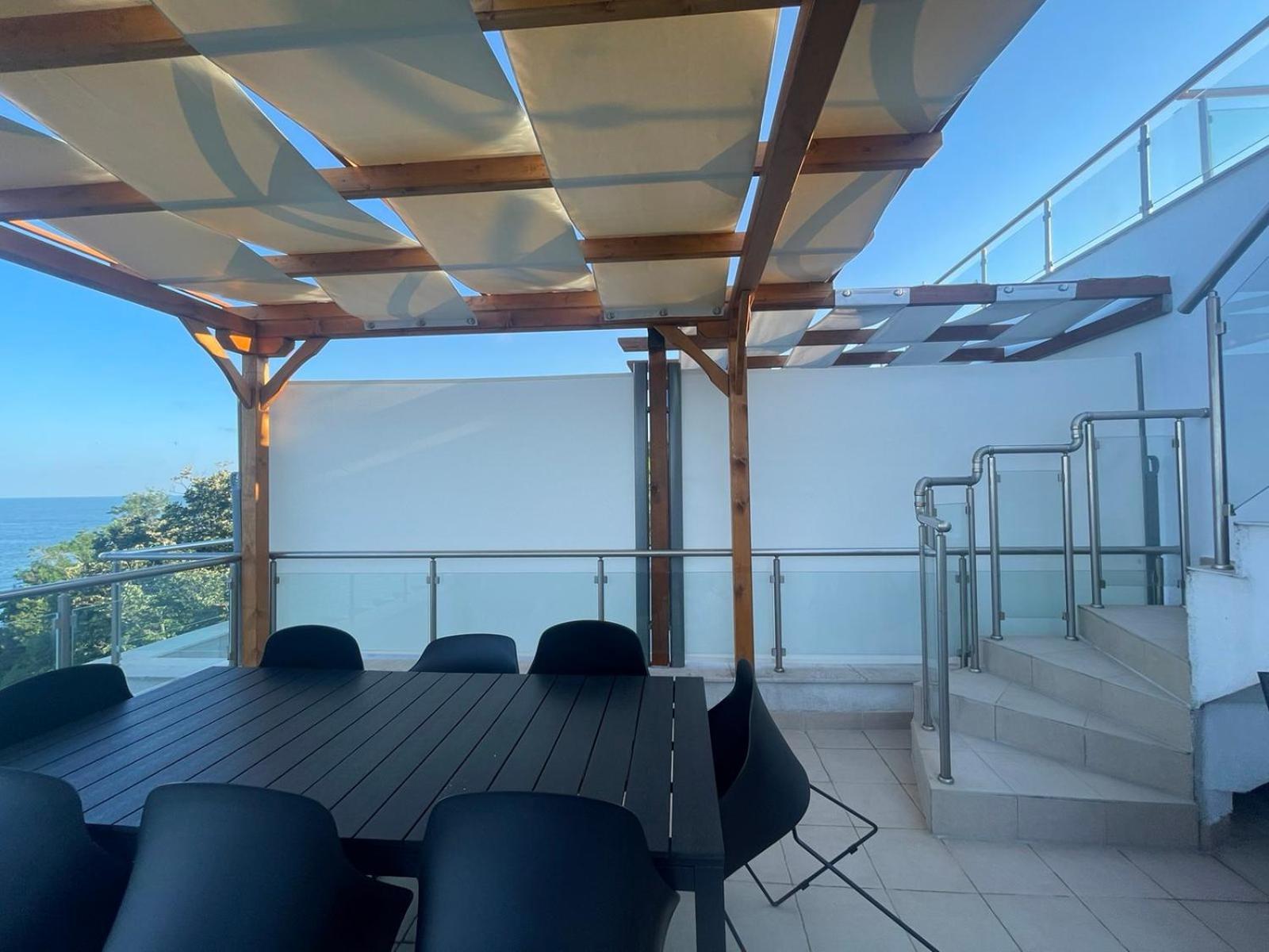 Penthouse At White Cliffs Appartement Byala  Buitenkant foto