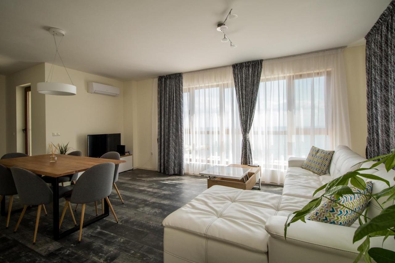 Penthouse At White Cliffs Appartement Byala  Buitenkant foto