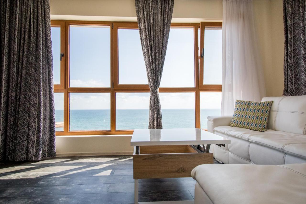 Penthouse At White Cliffs Appartement Byala  Buitenkant foto