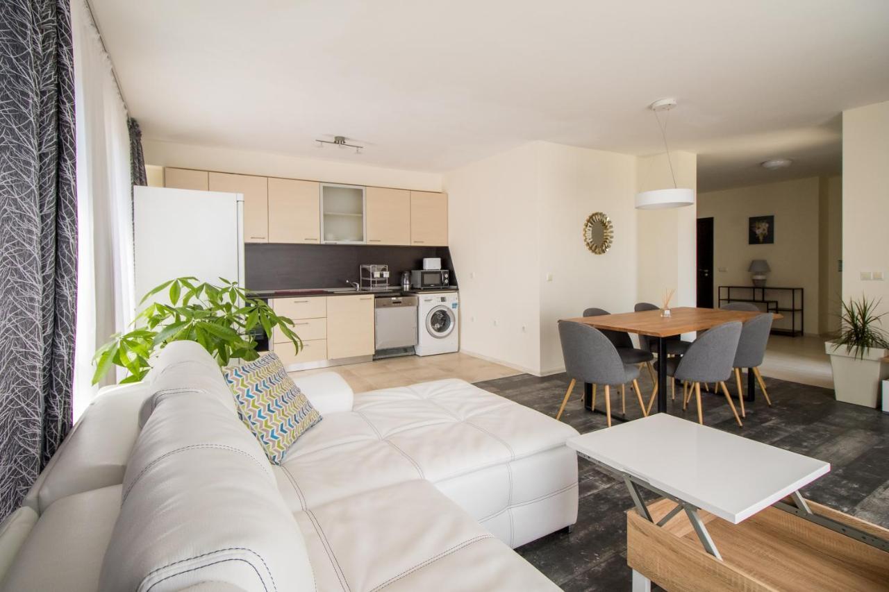 Penthouse At White Cliffs Appartement Byala  Buitenkant foto