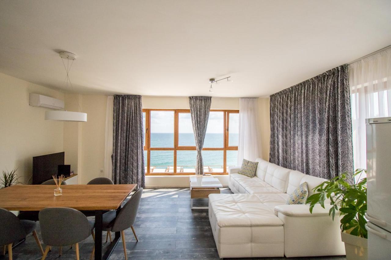 Penthouse At White Cliffs Appartement Byala  Buitenkant foto